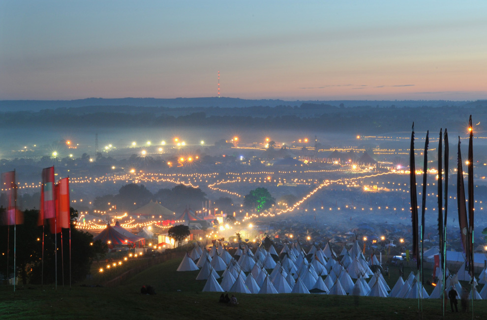 Glastonbury 2009 - The Big Picture - Boston.com